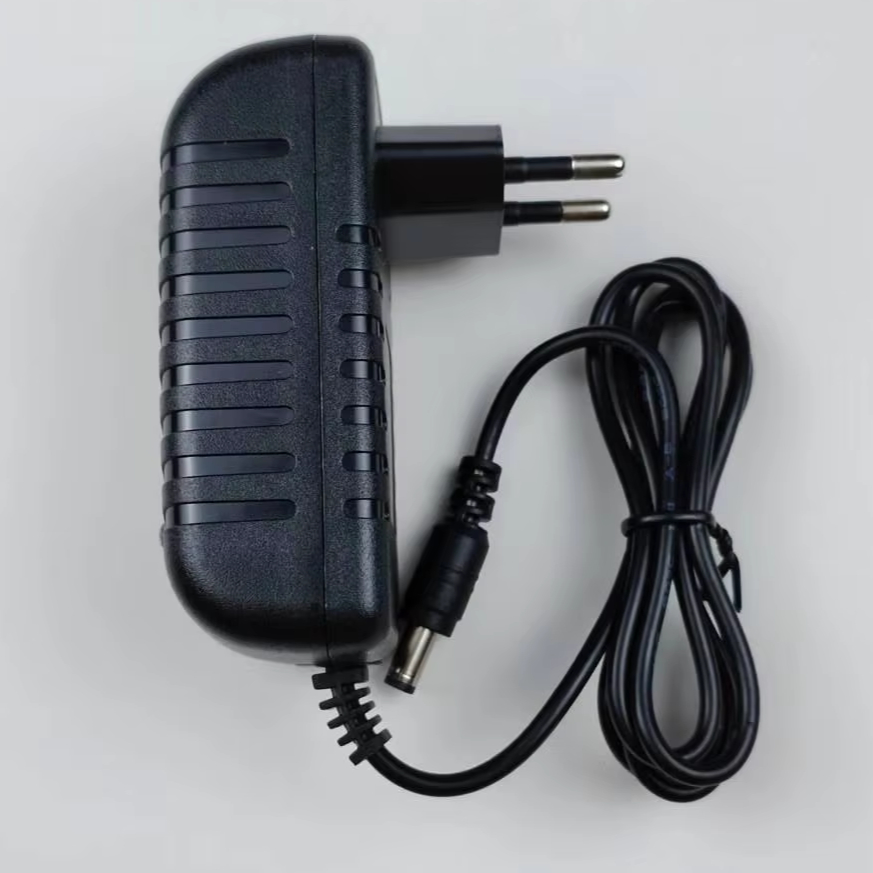 20V - 21V 1.2A ADAPTOR
